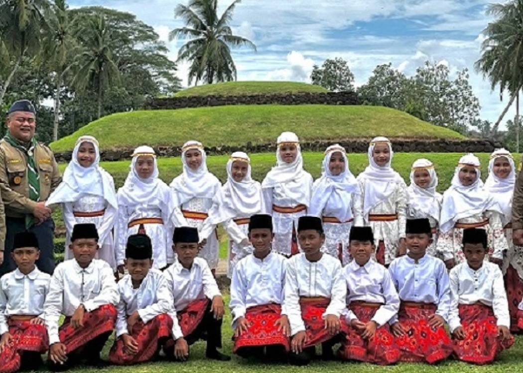 Pengukuhan Pimpinan Kwarda HW Lampung Timur